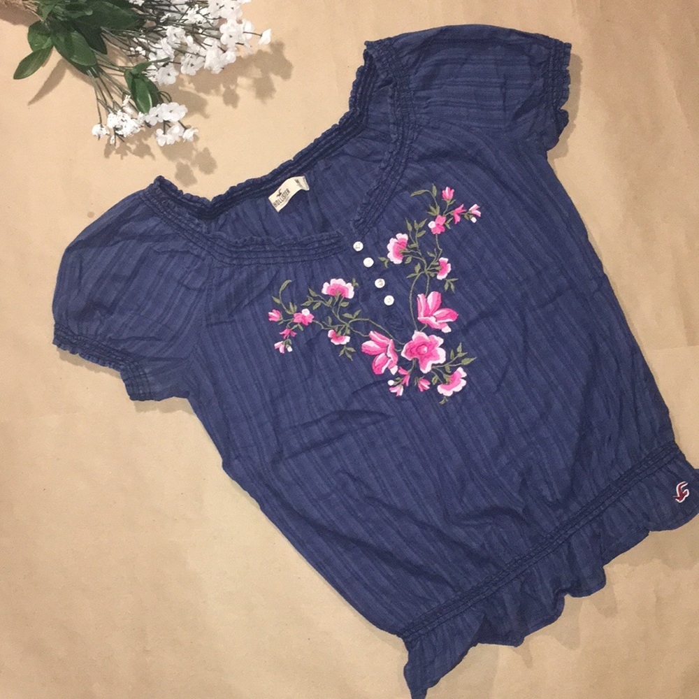 Dark blue Hollister floral blouse